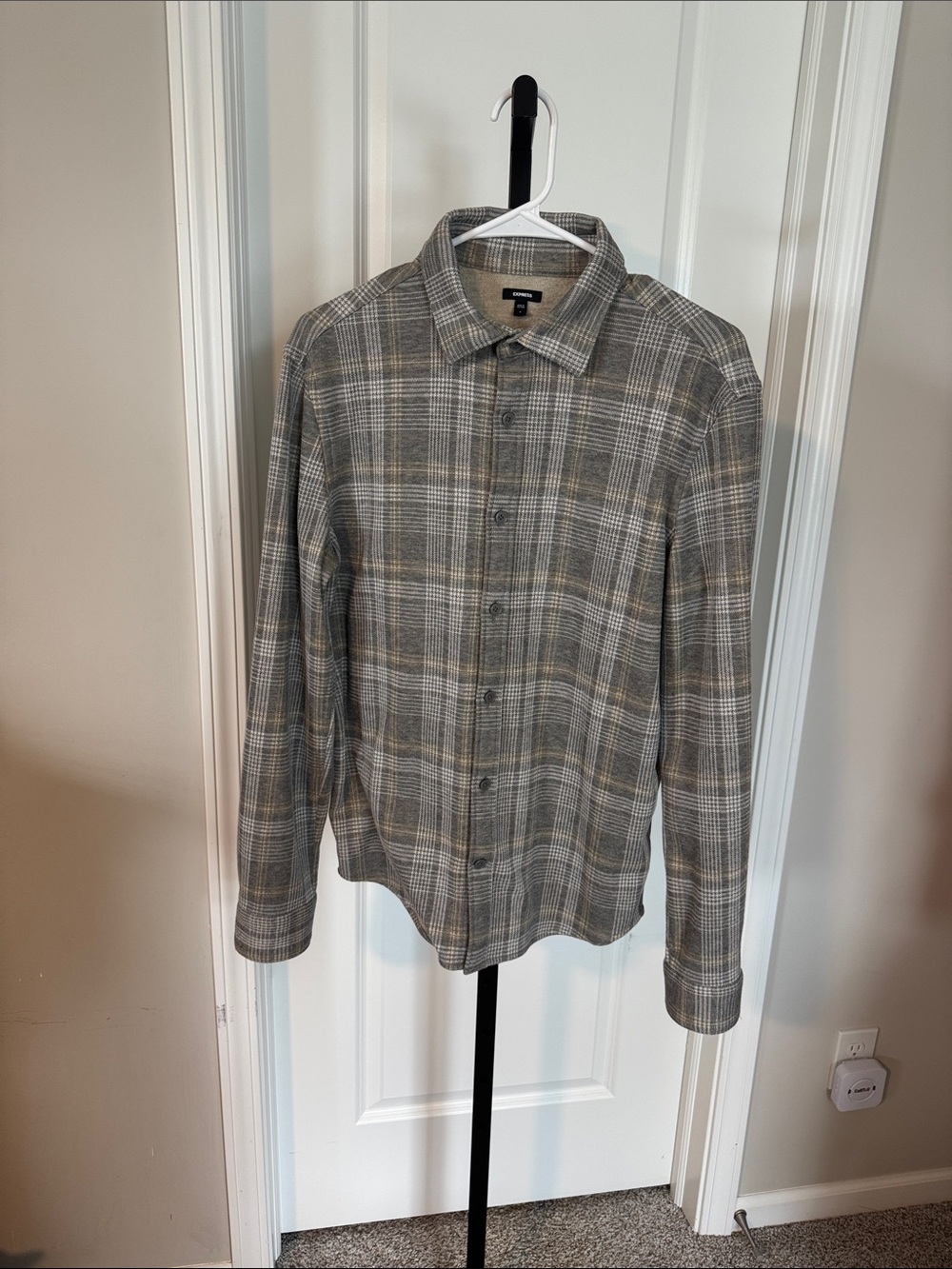 Express Men's Gray Plaid Lightweight Shirt Jacket with Tan Accents